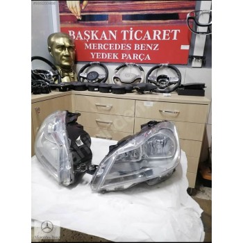 BAŞKAN TİC.MERCEDES A2048205159 C180 W204 KASA SOL FAR 2048205159